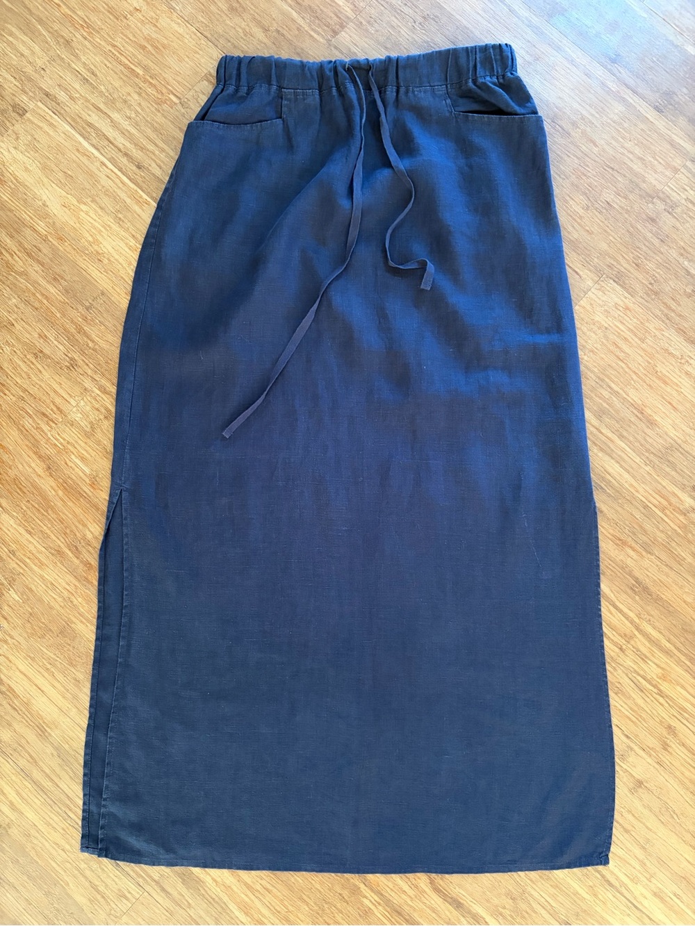 Max Studio 100% Linen Navy Blue Maxi Skirt with Pockets - Size Medium